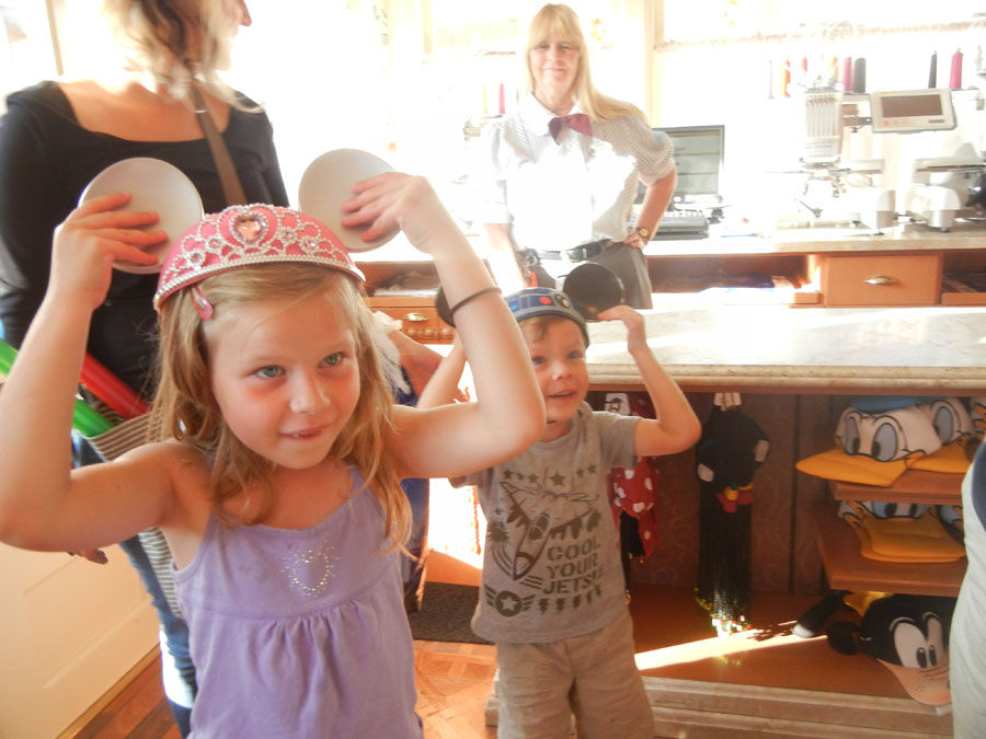 Disneyland Inside Shop Picture